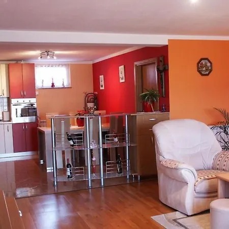 아파트 Mit Panoramablick In Ruhiger Lage By Interhome *