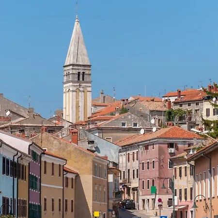 Mit Panoramablick In Ruhiger Lage By Interhome *