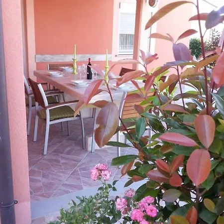 Апартаменты Mit Panoramablick In Ruhiger Lage By Interhome *