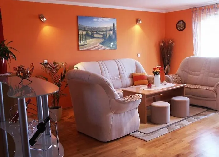 Mit Panoramablick In Ruhiger Lage By Interhome *