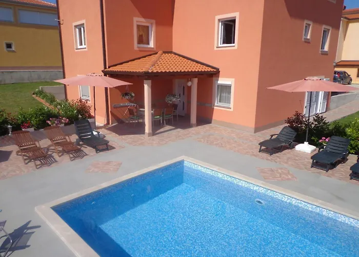 Mit Panoramablick In Ruhiger Lage By Interhome 아파트 Kaštel